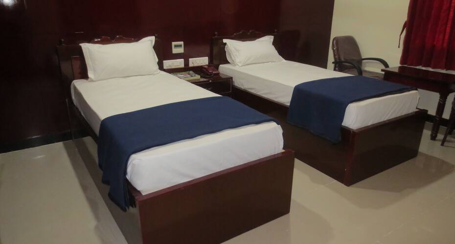PSR Kiran Vilas International Hotel, Kakinada 1